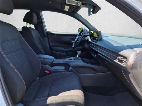 Used 2024 Honda HR-V Sport image 18