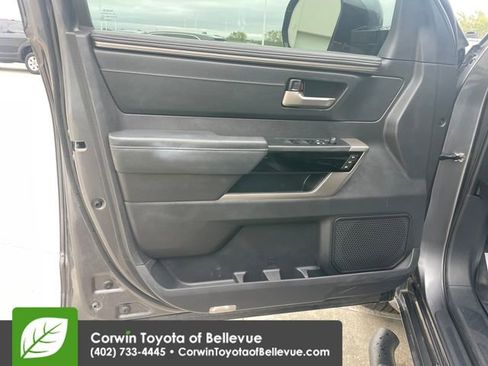 Used 2024 Toyota Tundra Limited AWD/4WD image 18