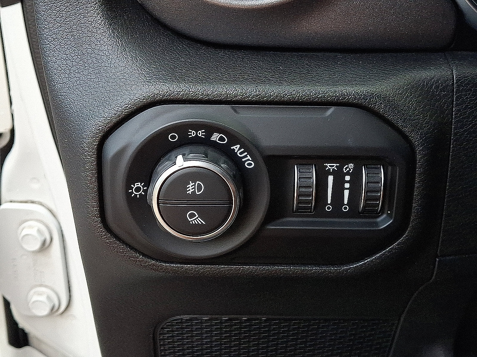 Certified 2021 Jeep Gladiator Mojave AWD/4WD image 25
