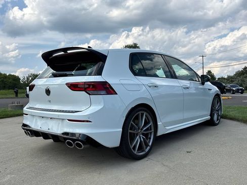 Used 2024 Volkswagen Golf R AWD/4WD image 2