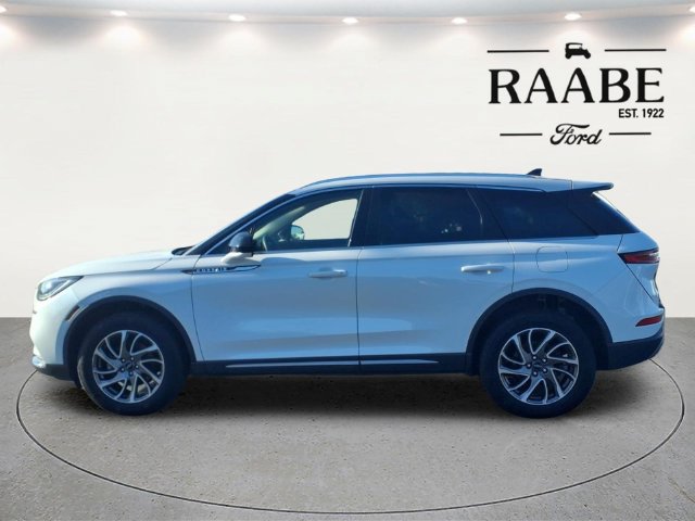 Used 2022 Lincoln Corsair AWD w/ Equipment Group 101A image 4