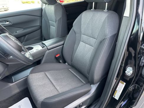 Used 2024 Nissan Rogue SV image 62