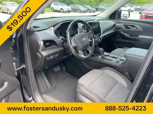 Used 2020 Chevrolet Traverse LT FWD image 13