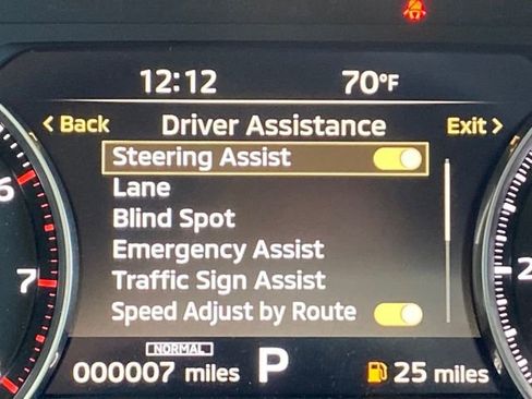 New 2025 Mitsubishi Outlander Trail Edition image 17