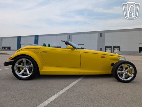 Used 1999 Plymouth Prowler image 18