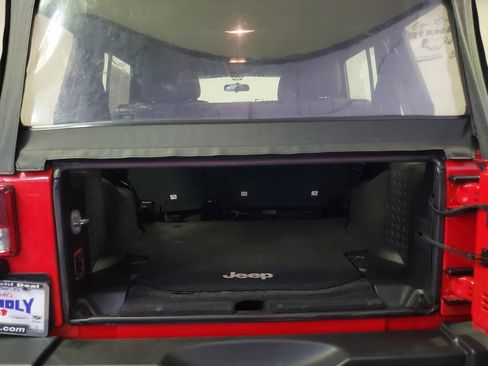 Used 2017 Jeep Wrangler Unlimited Sport AWD/4WD image 23
