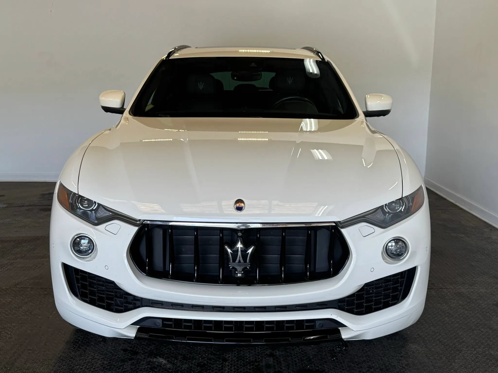 Used 2017 Maserati Levante w/ Sport Package AWD/4WD image 2