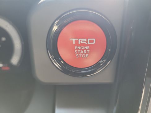 Used 2024 Toyota Tacoma TRD Off-Road AWD/4WD image 26