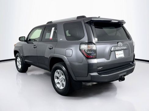 Used 2021 Toyota 4Runner SR5 AWD/4WD image 11