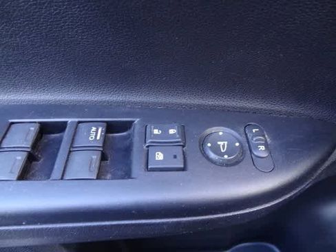 Used 2015 Honda Accord Sport image 8