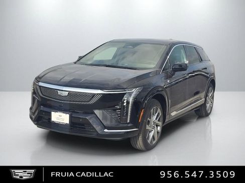 New 2026 Cadillac Optiq Luxury 1 RWD image 1