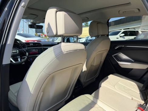 Used 2020 Audi Q3 2.0T Premium AWD/4WD image 25