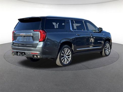 Used 2021 GMC Yukon XL Denali w/ Denali Ultimate Package image 5