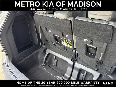 Used 2025 Toyota Sienna XLE AWD/4WD image 43
