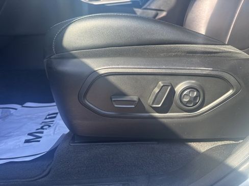 Used 2021 Jeep Grand Cherokee L Limited image 27