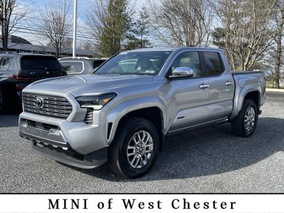 Used 2024 Toyota Tacoma Limited w/ Limited Package (LT)