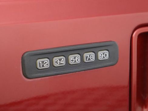 Used 2016 Ford F250 Lariat w/ Chrome Package image 24