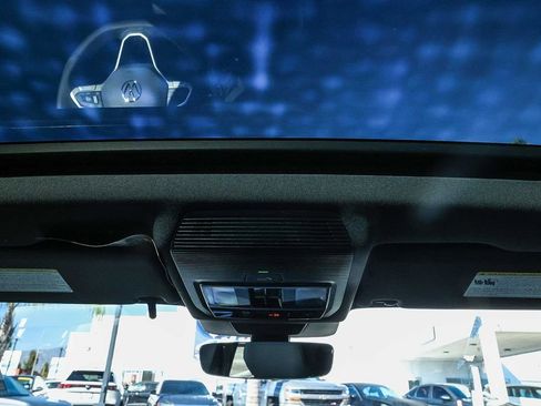 New 2026 Volkswagen Tiguan SE R-Line image 22