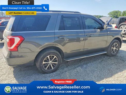 Used 2018 Ford Expedition XLT w/ Equipment Group 202A RWD image 4