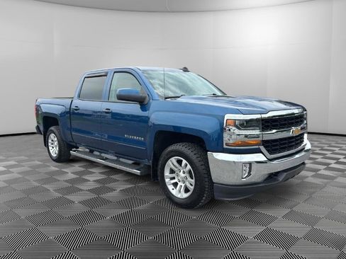 Used 2018 Chevrolet Silverado 1500 LT w/ All Star Edition AWD/4WD image 2