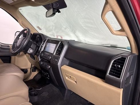 Used 2015 Ford F150 XLT w/ Equipment Group 302A Luxury image 17