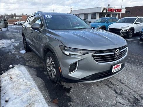 Used 2023 Buick Envision Essence image 3