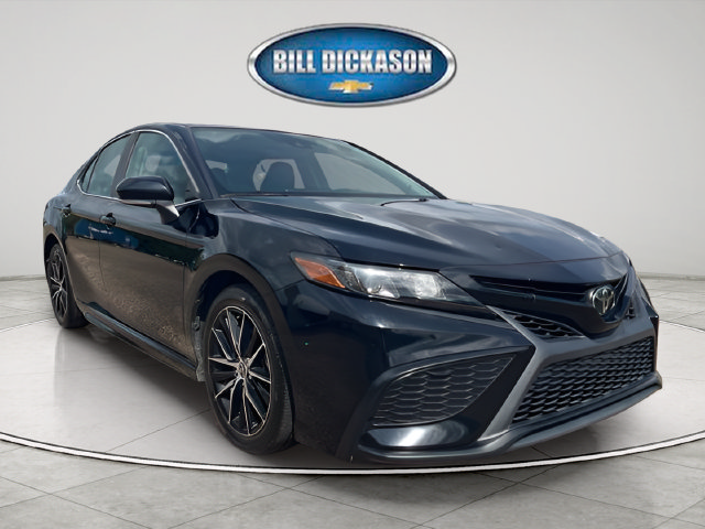 Used 2024 Toyota Camry SE FWD image 1