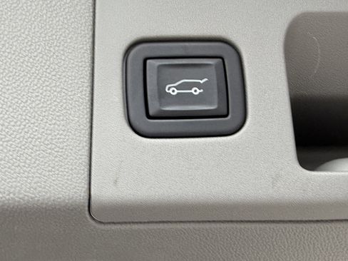 Certified 2023 Cadillac XT5 Premium Luxury image 11