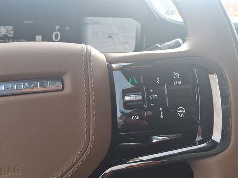 Used 2025 Land Rover Range Rover Sport Autobiography image 16