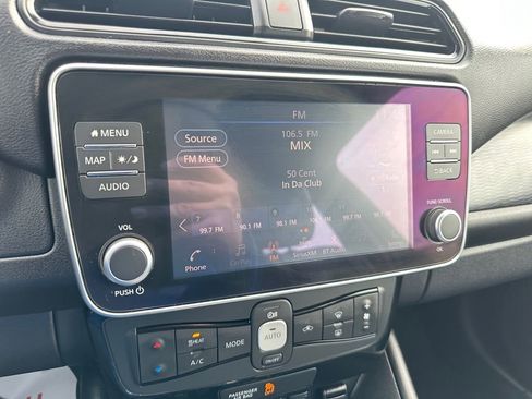 Used 2020 Nissan Leaf SL Plus image 19