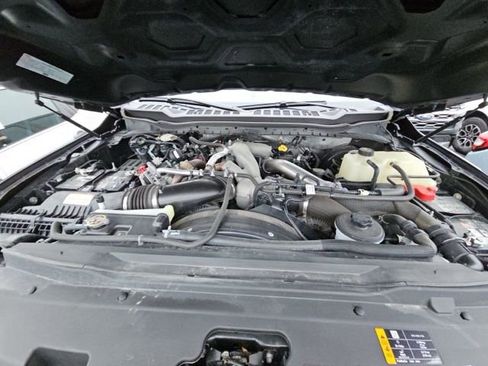 Used 2023 Ford F350 XLT w/ Black Appearance Package image 18