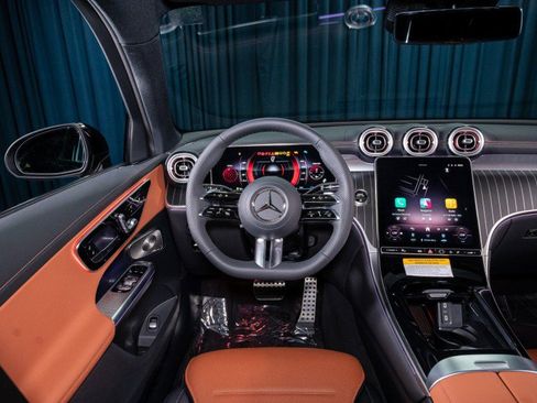 New 2026 Mercedes-Benz GLC 300 image 15