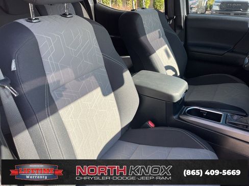 Used 2023 Toyota Tacoma TRD Sport w/ Technology Package image 26