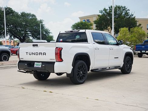New 2026 Toyota Tundra Limited AWD/4WD image 7