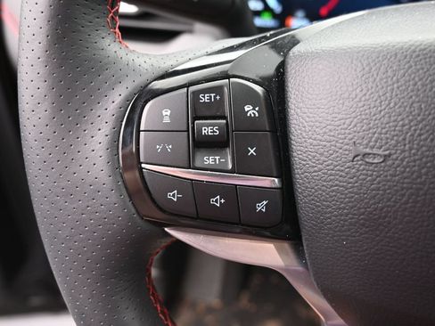 Used 2026 Ford Explorer ST-Line AWD/4WD image 22