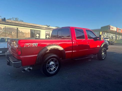 Used 2012 Ford F250 Lariat w/ Lariat Interior Pkg image 4