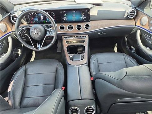 Used 2022 Mercedes-Benz E 450 4MATIC Sedan image 19