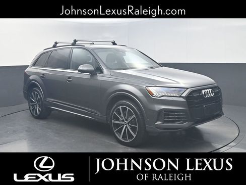 Used 2021 Audi Q7 3.0T Prestige w/ Prestige Package image 3