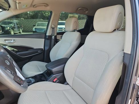 Used 2018 Hyundai Santa Fe Sport w/ 2.4L Value Package 02 image 16