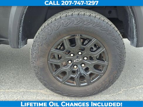 Used 2024 Chevrolet Colorado Trail Boss w/ Advanced Trailering Package image 10