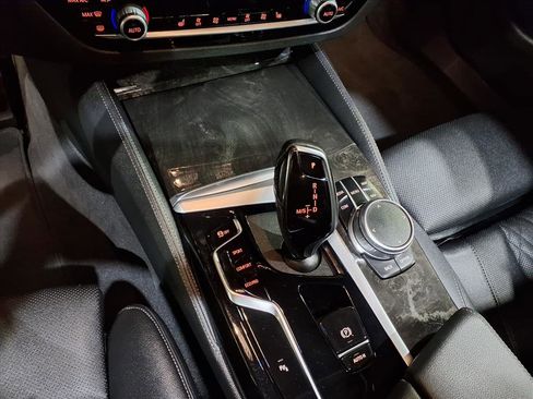 Used 2022 BMW 530i xDrive w/ M Sport Package image 12