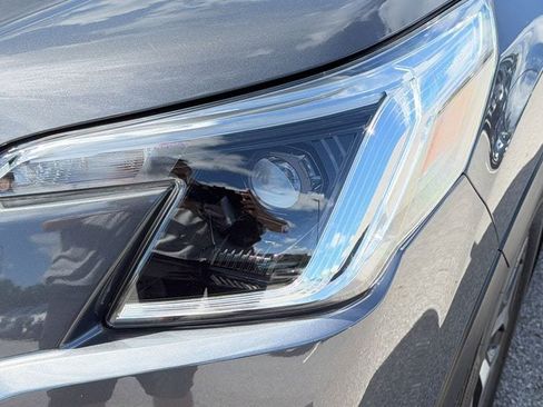 Certified 2024 Subaru Forester Premium AWD/4WD image 7