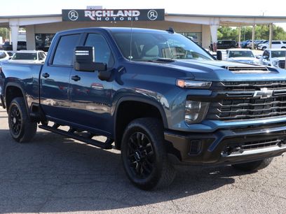 New 2026 Chevrolet Silverado 2500 Custom w/ Custom Value Package