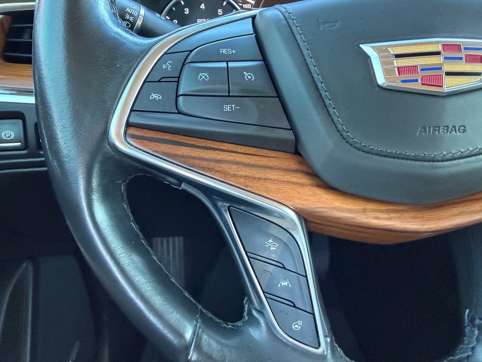 Certified 2019 Cadillac XT5 Platinum AWD/4WD image 20
