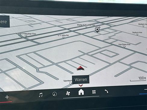 Used 2025 BMW M2 w/ Lighting Package image 26