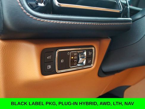 Used 2020 Lincoln Aviator Black Label Grand Touring w/ Class IV Trailer Tow Package image 23