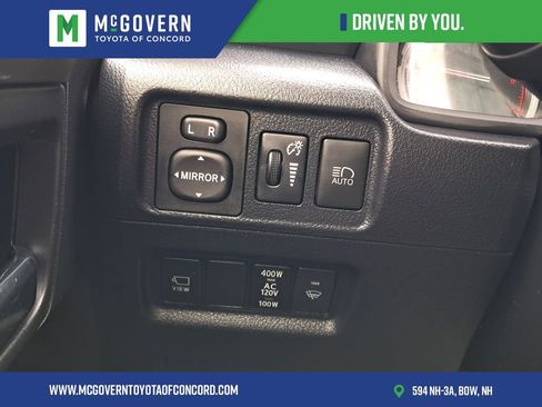 Used 2024 Toyota 4Runner Limited image 31