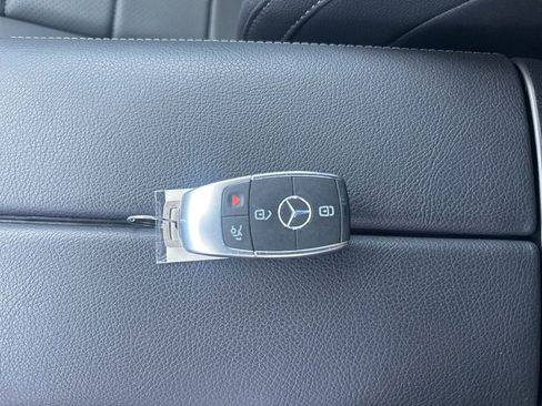 Used 2022 Mercedes-Benz GLE 350 4MATIC image 45