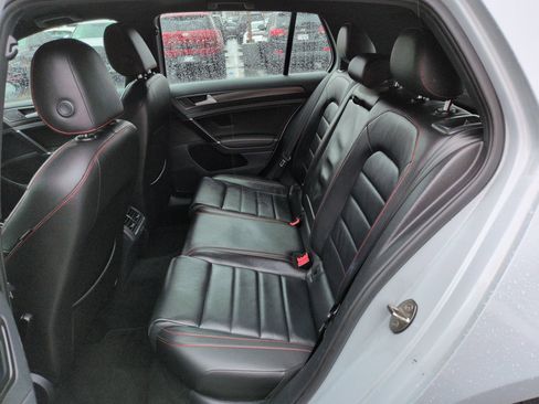 Used 2019 Volkswagen GTI SE w/ SE Experience Package image 27