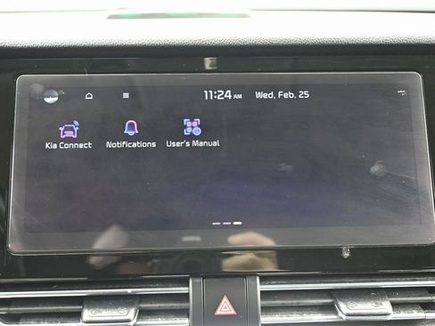 Used 2020 Kia Niro EX Premium image 26